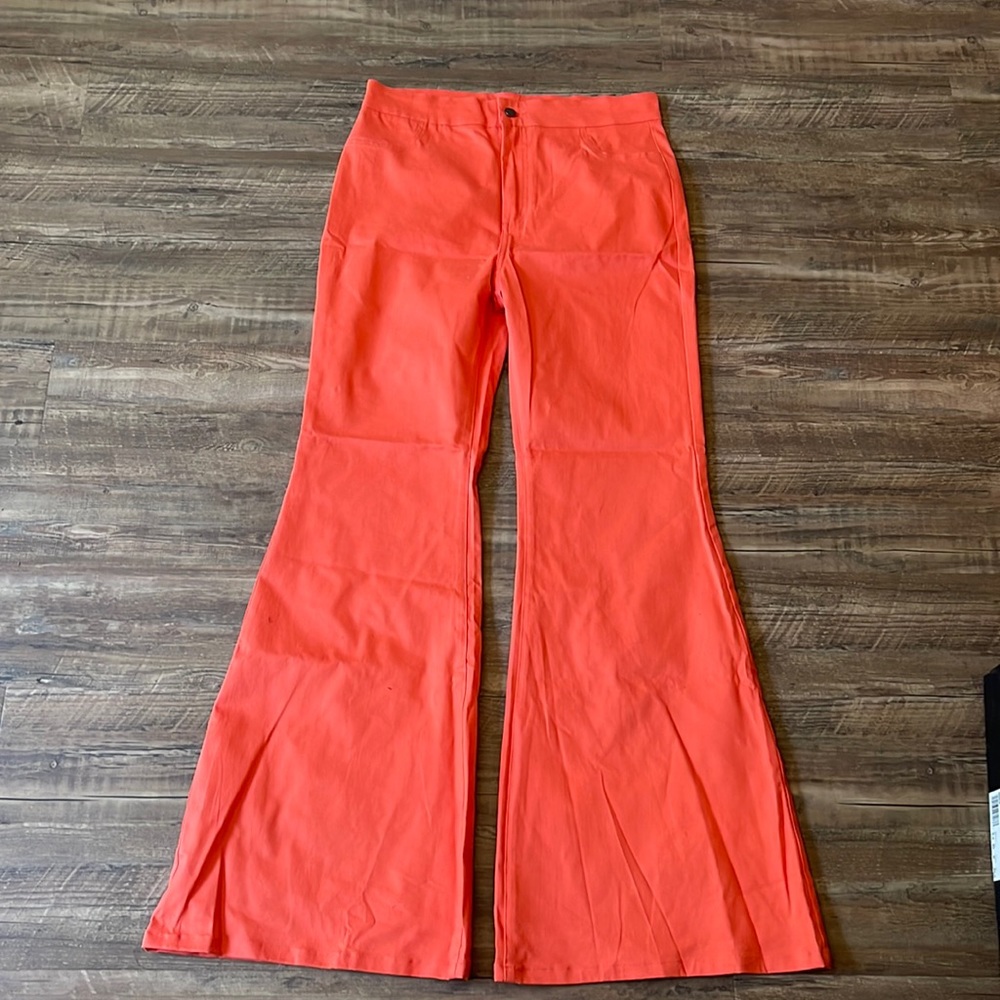 NWOT Flying Tomato Jeans!